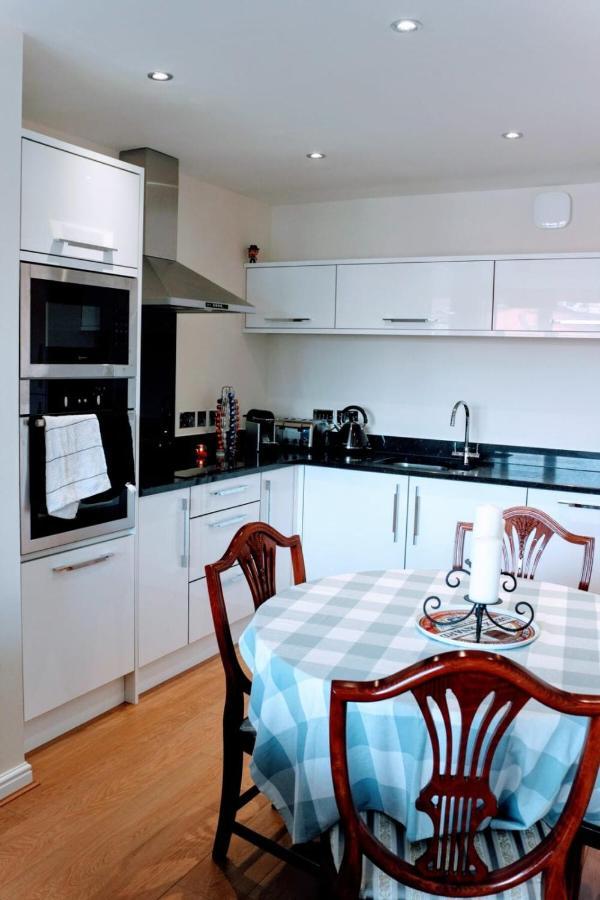 Modern Apartment In Edinburgh Luaran gambar